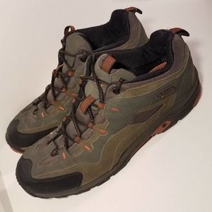 Columbia Vermillion Trail Shoes Men's 16 Green Suede Omni Grip Non Marking Tread